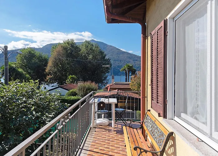 Casa Rosanna Al Apartament Maccagno